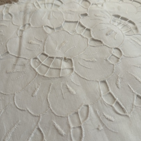 New Full/Queen Duvet Cover - Picture 3 of 5